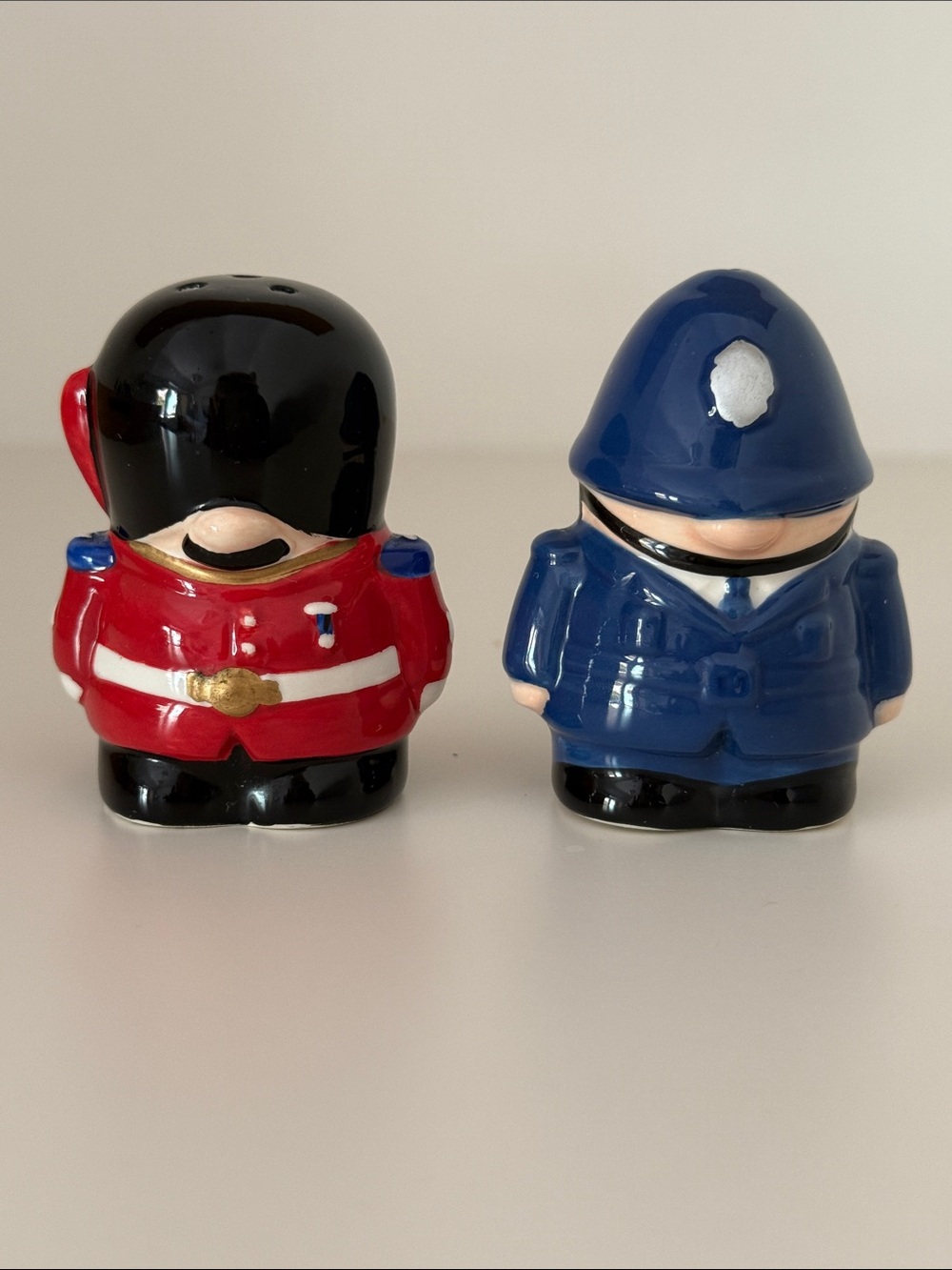 London Buckingham Palace Guard and Bobby Salt and Pepper Shakers
